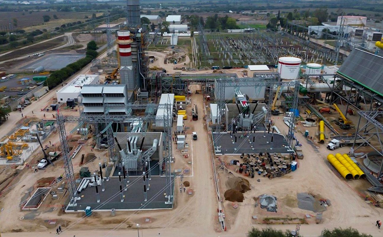 Construcción de la plnta Electrica de CFE en Tuxpan Chiapas